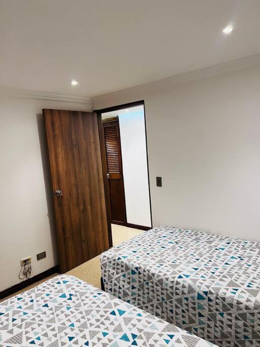 Hermoso Apartamento Para Estrenar En Laureles. *