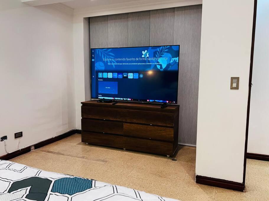 Hermoso Apartamento Para Estrenar En Laureles. Medellín