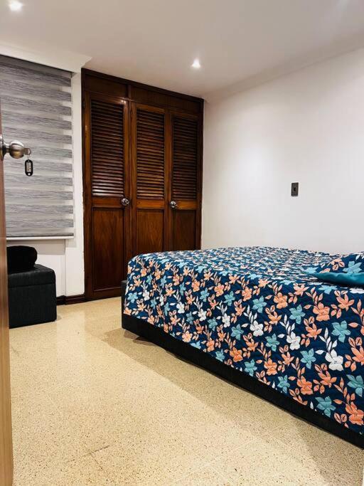 Apartamento Hermoso Apartamento Para Estrenar En Laureles.