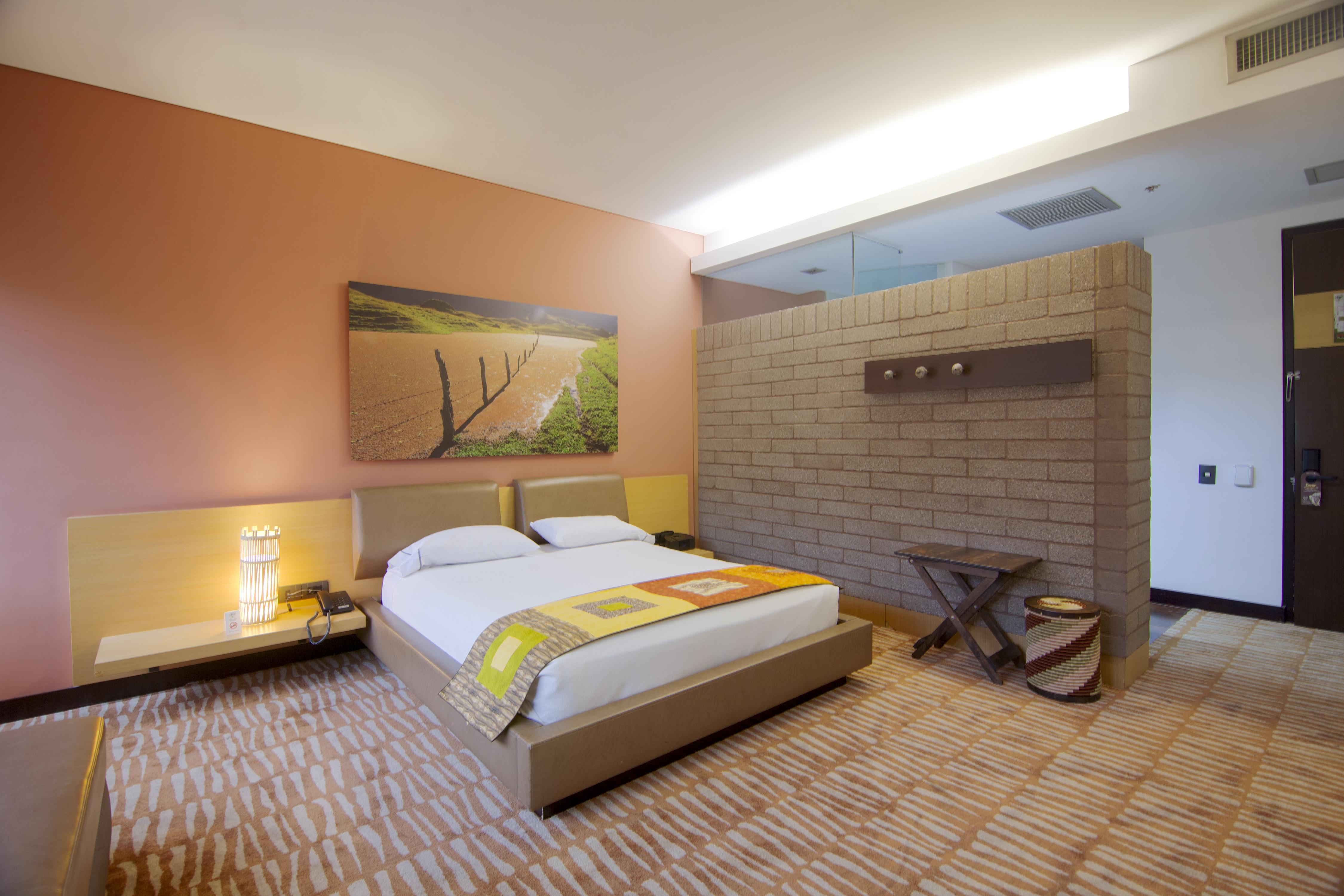 Diez Categoría Colombia Hotel 5*