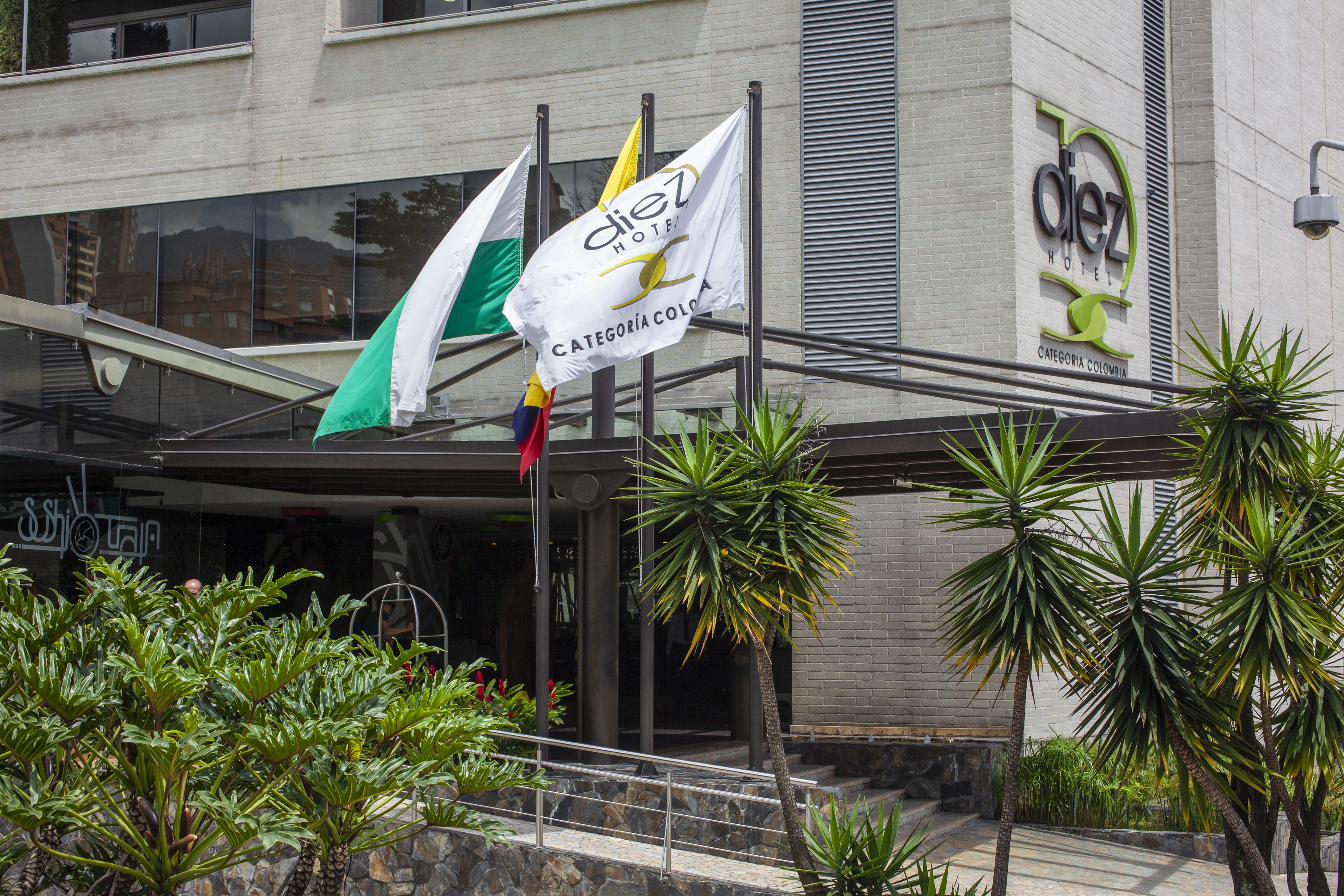 Diez Categoría Colombia 5* Medellín