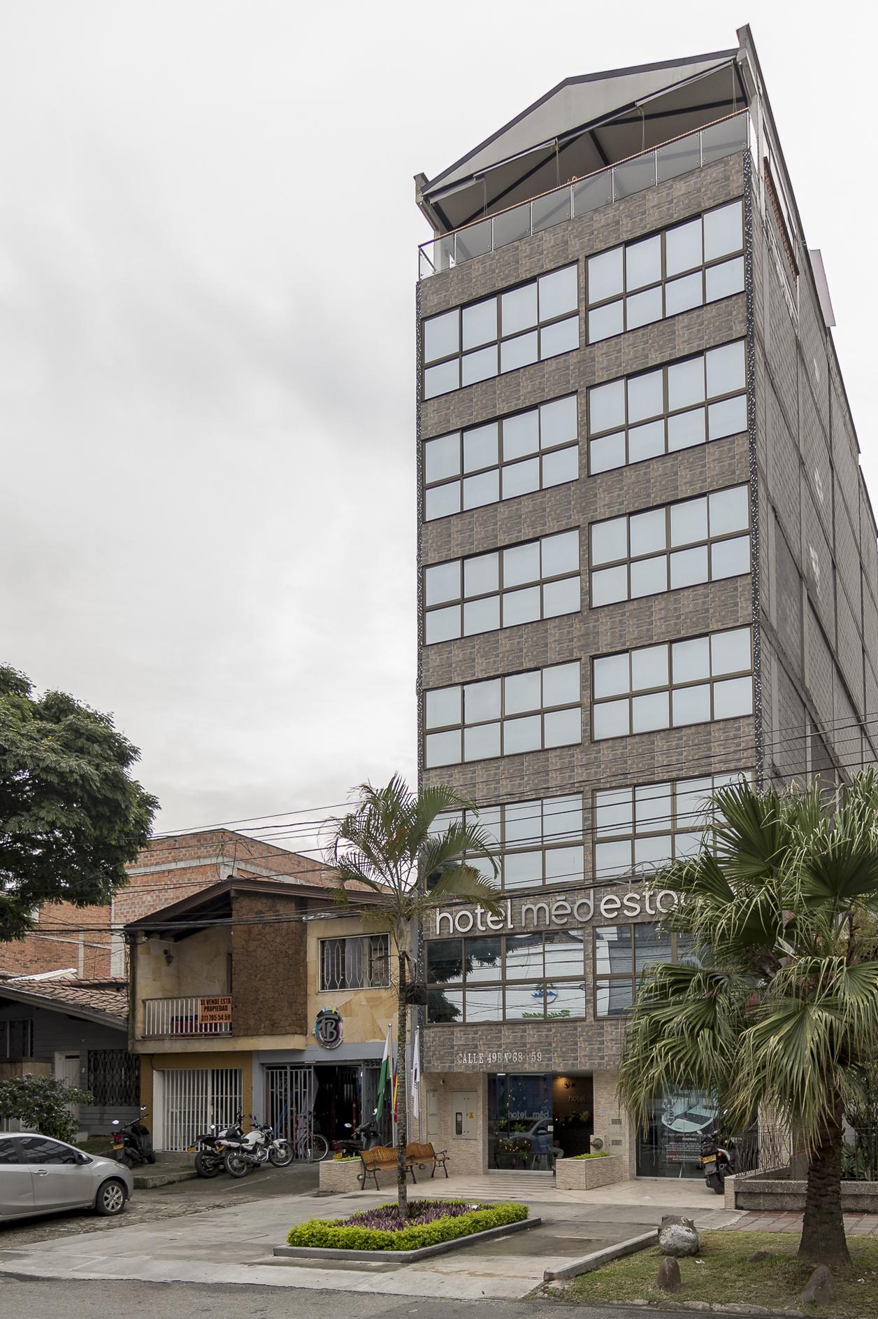 Med Estadio Hotel 3*