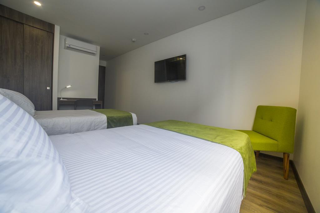 Hotel Ecohub 4*
