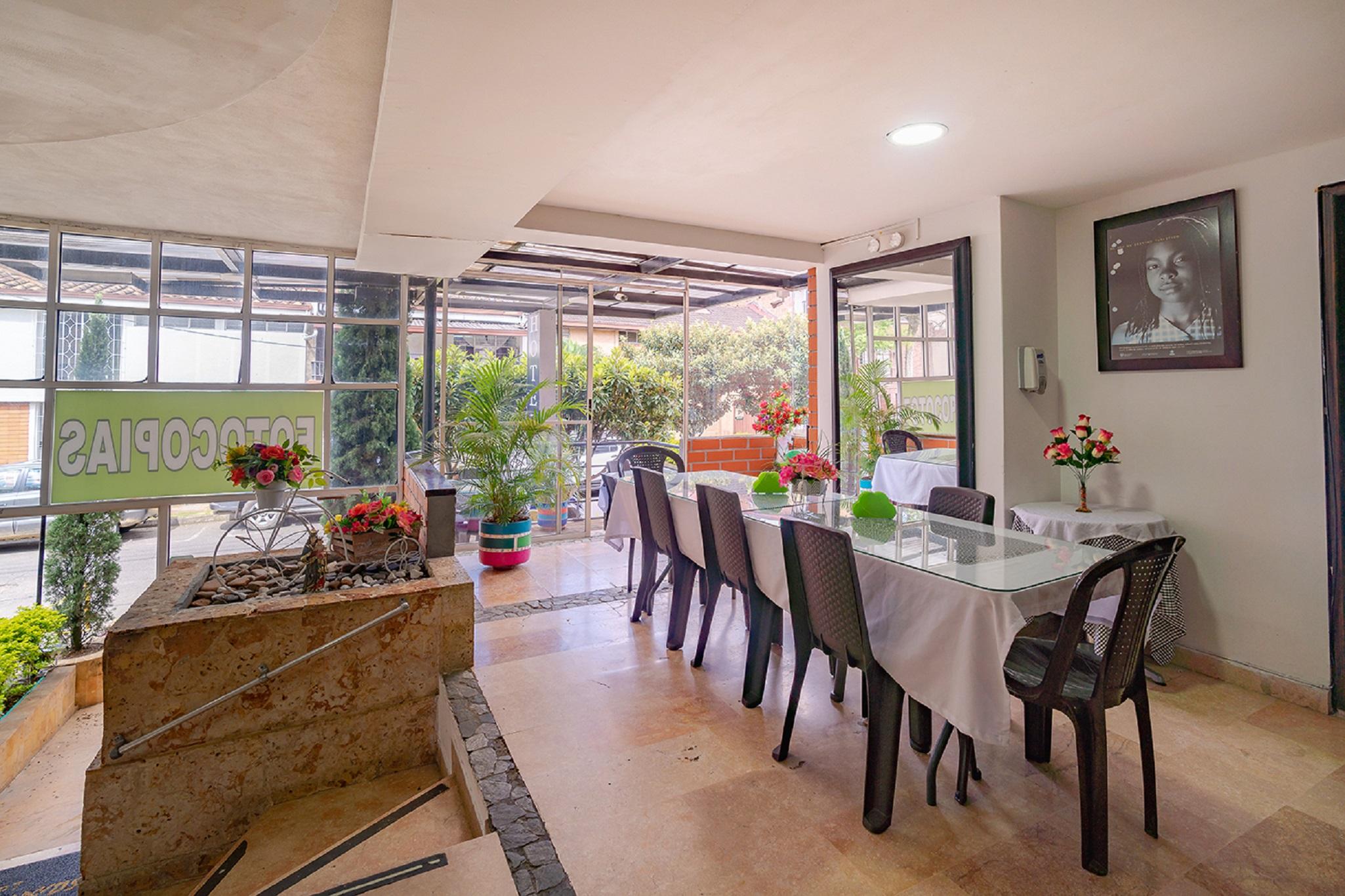 Hotel Ayenda Casa Blanca Laureles