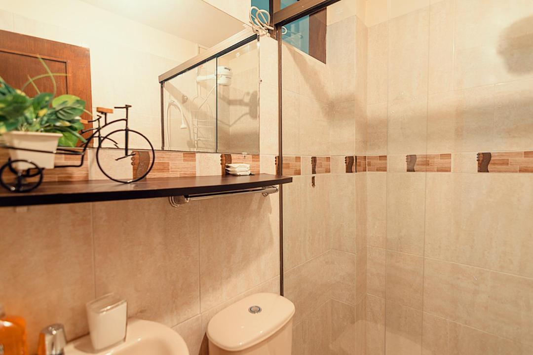 Apartamento Encantador! Con Calor De Hogar!!