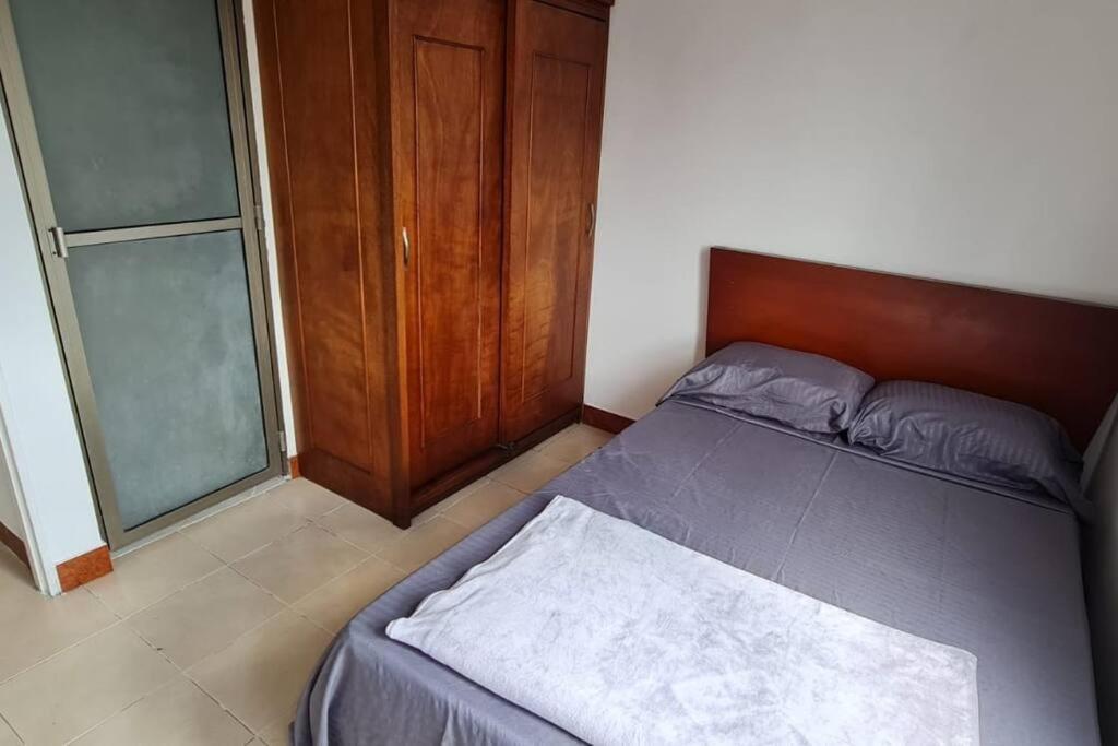 Apartamento Hermoso Apartamento En Excelente Ubicación. *