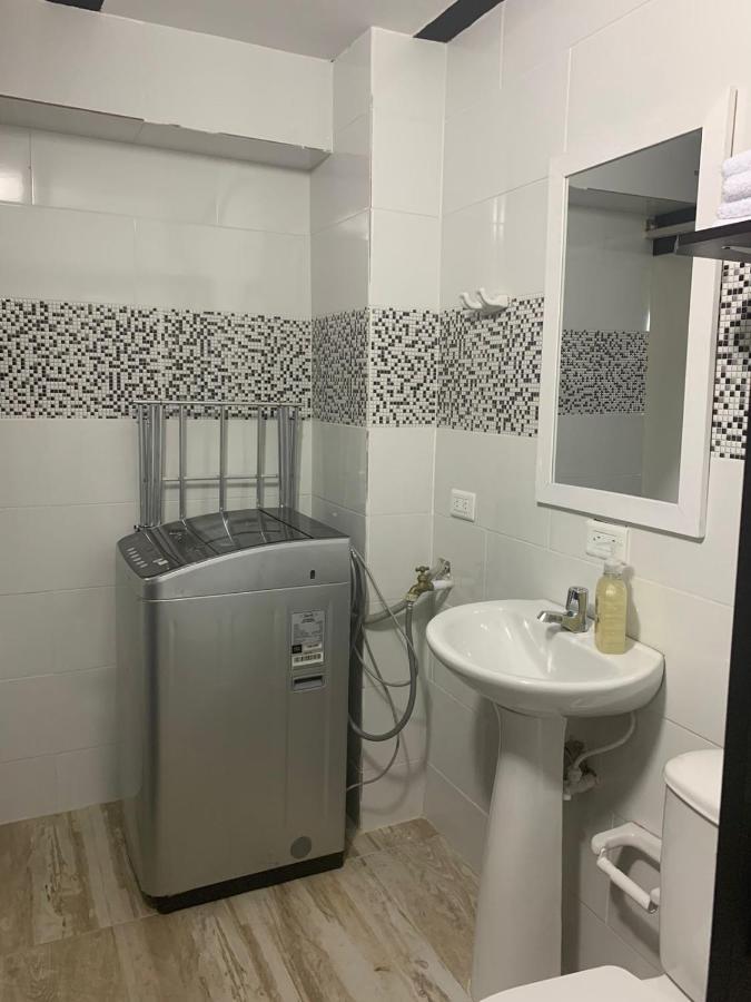 Apartment Aparta Estudios Michelle En Robledo A 20 Minutos Del Centro Al Lado De La Universidad Esumer, Imprescindible El Pago De La Primer Noche