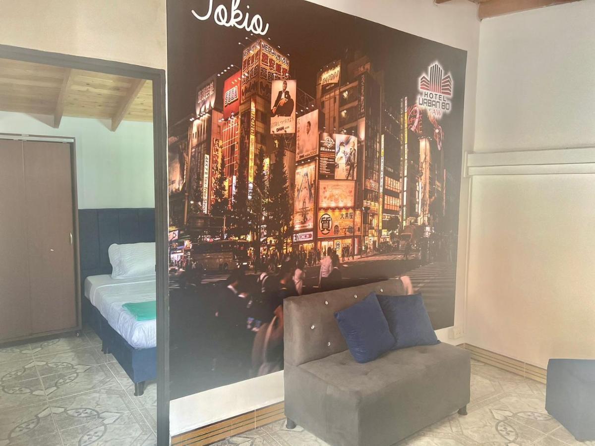 Aw Urban 80 Hotel