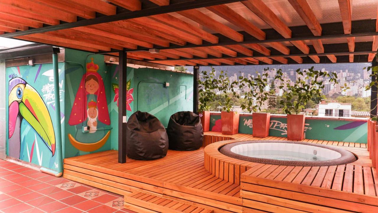 Local Gem Wtih Terrace, Near Provenza * Medellín