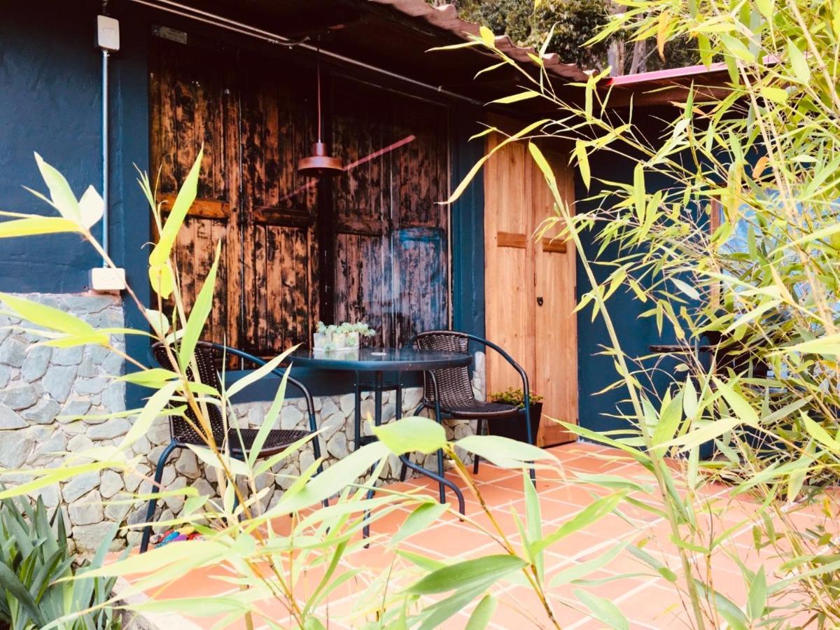 Casa De Campo - Bonito En Santa Elena Bed and breakfast *