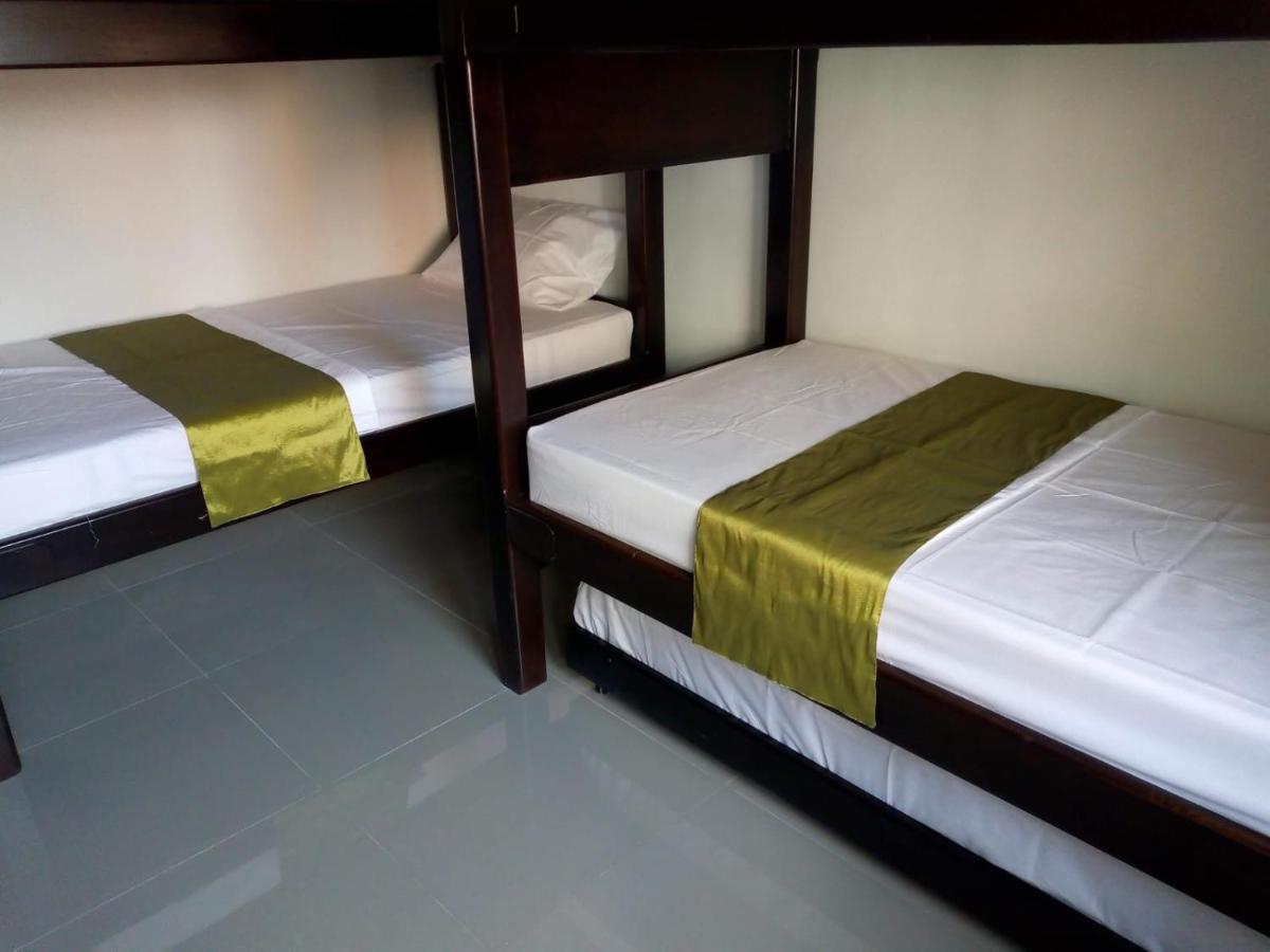 32 Confortable Apartamento Con Balcon En Laureles Estadio * Medellín