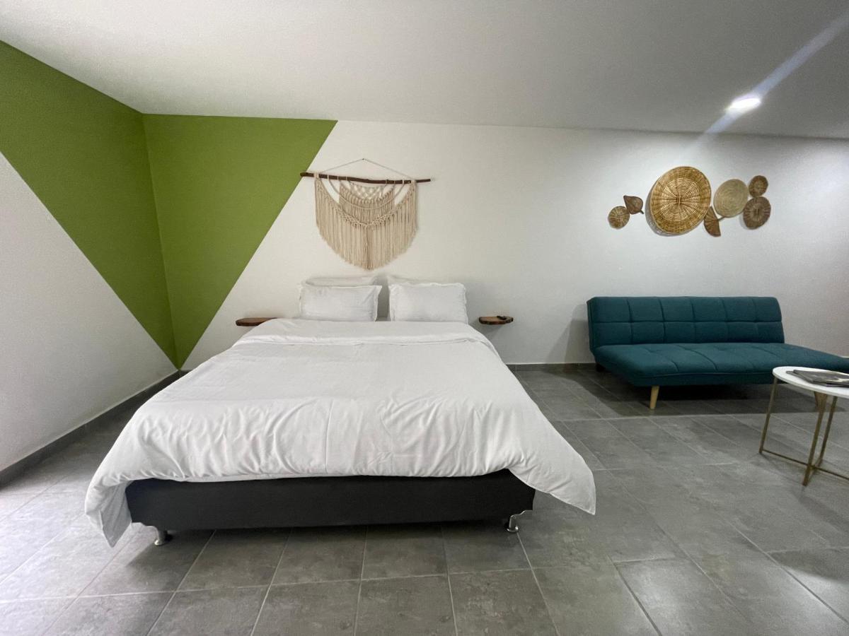 Tranvia 40 Aparthotel Medellin