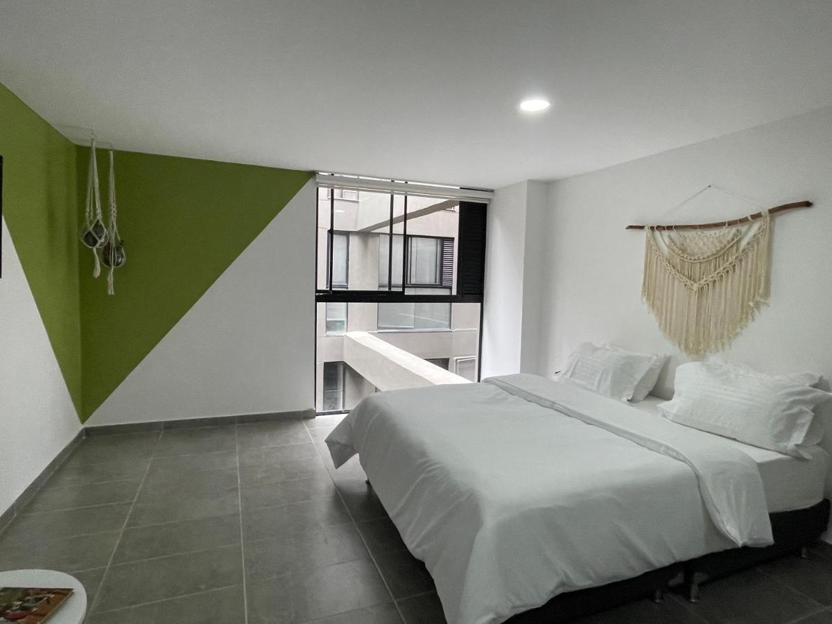 Aparthotel Tranvia 40 *