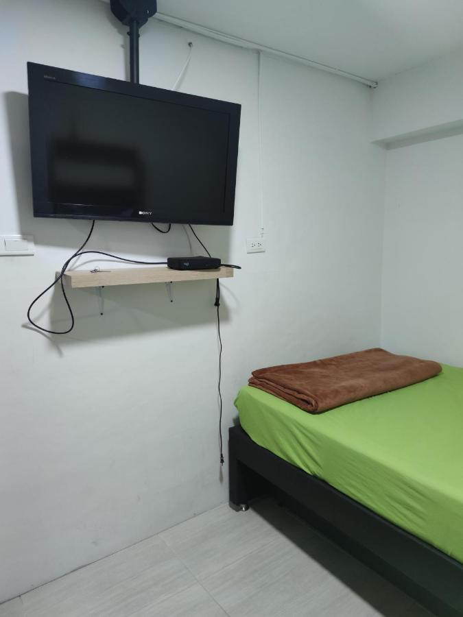 Amoblada Sector Laureles-estadio #1 Madrid * Medellin