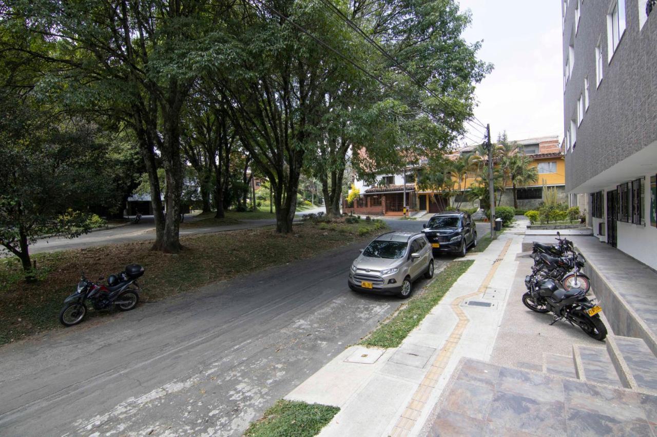 Apartamento Mio Laureles Flexitel 1002 *