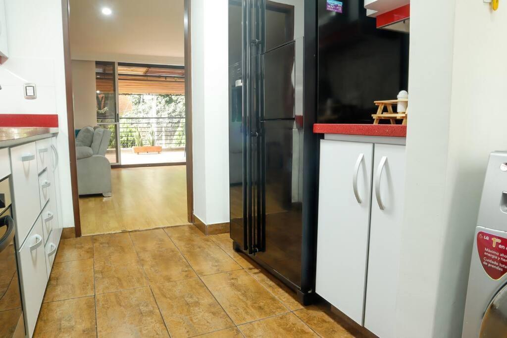 Apto De Lujo Con Terraza Zona Barbecue Y Piscina *