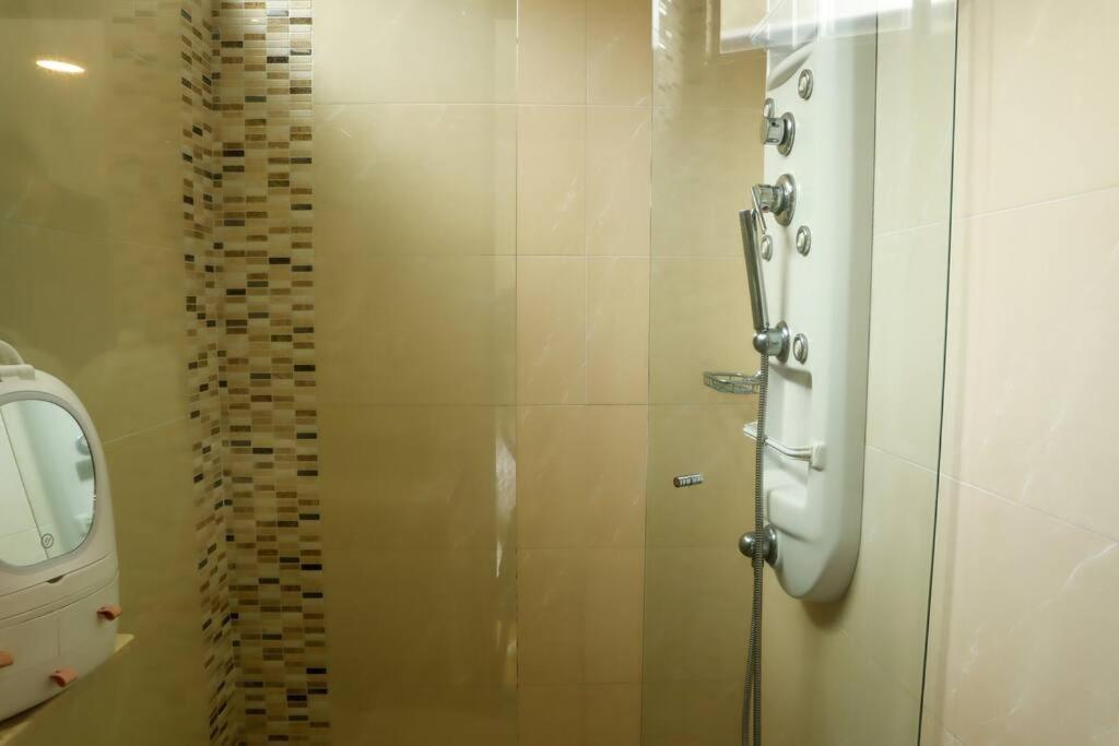 Apto De Lujo Con Terraza Zona Barbecue Y Piscina Apartamento *