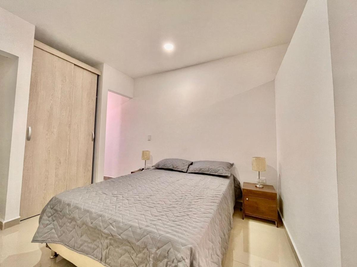 Pentagrama Graffiti Tour Apartamento *