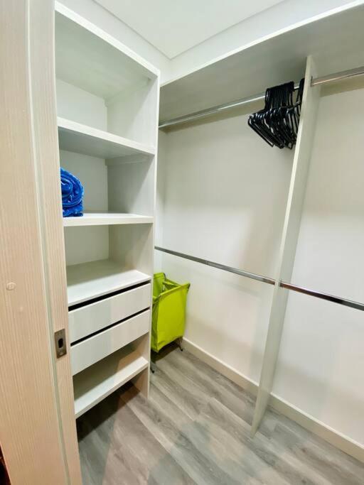 Beautiful New Loft Poblado Apartamento *