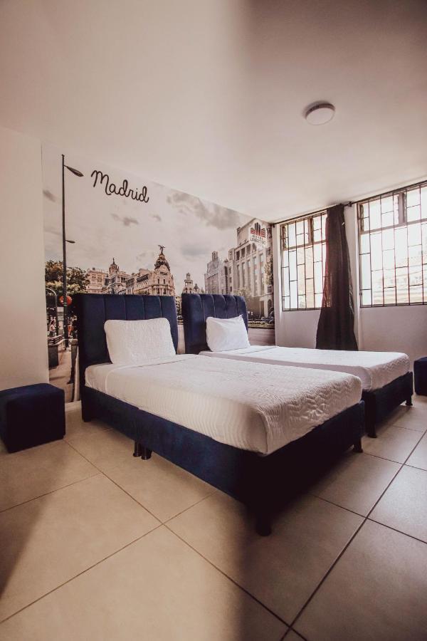 Aw Urban 80 Hotel 3*