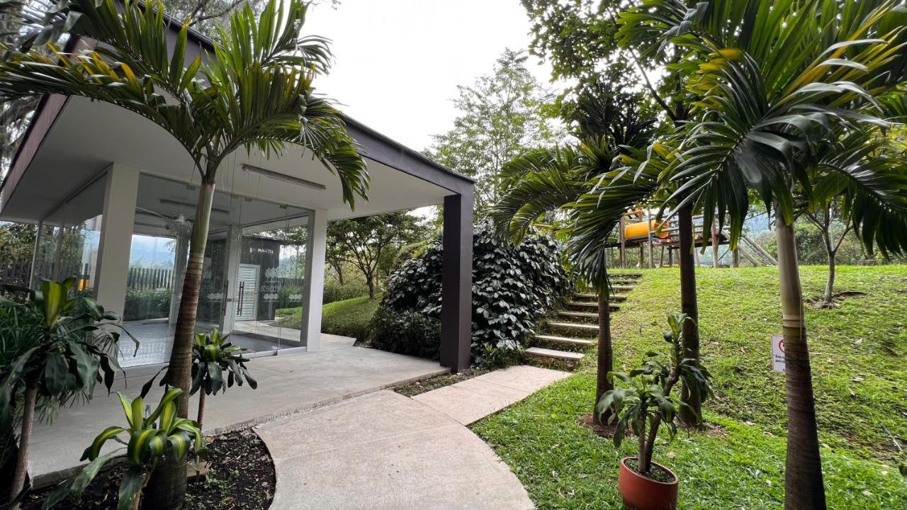 Apartamento Amoblado, - La Estrella