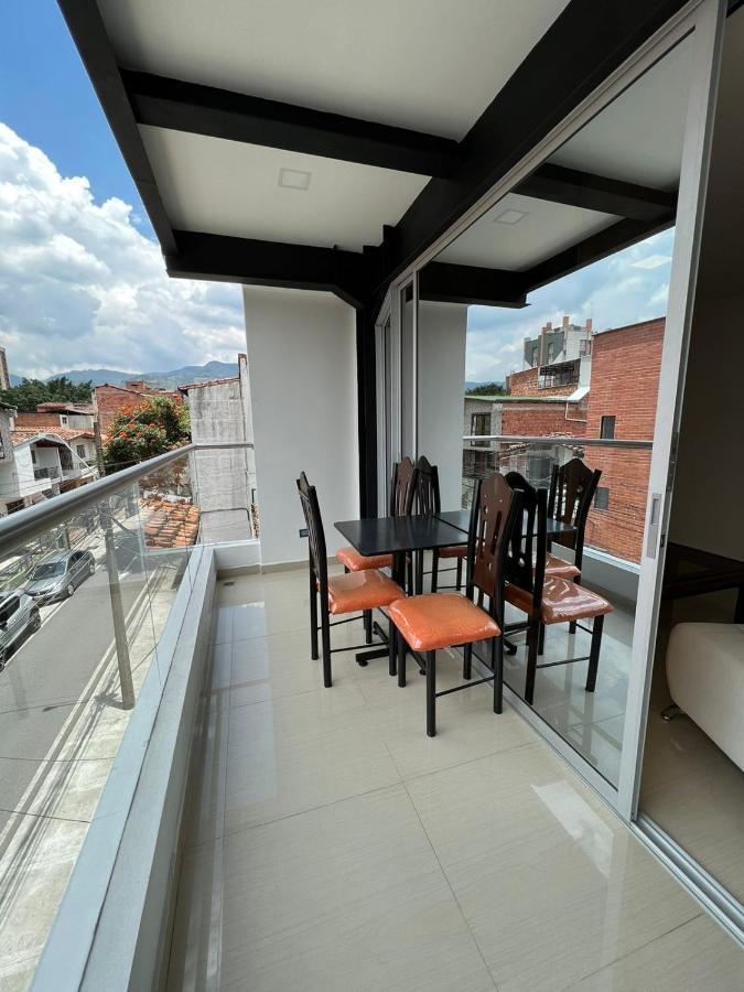 Apartamento Tercer Piso En Calasanz Apartamento *