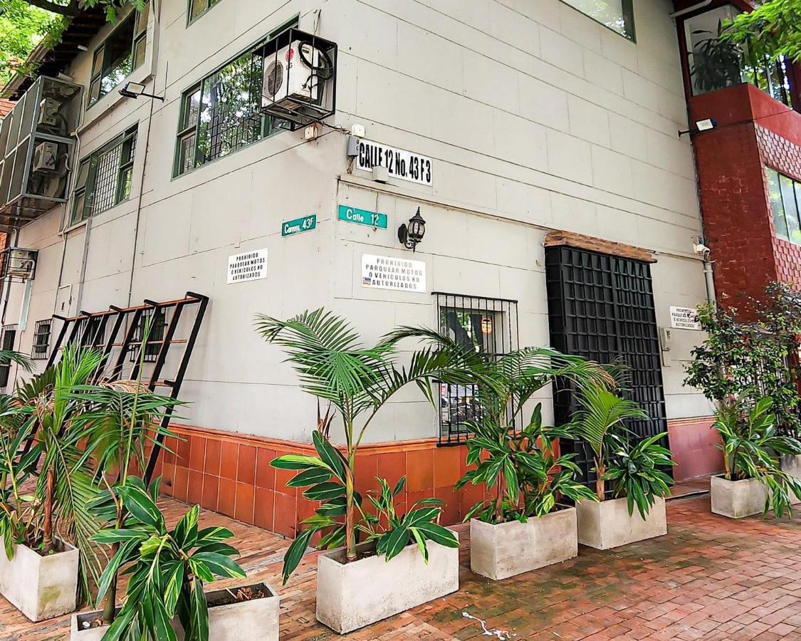 Manila House With Jacuzzi Medellín