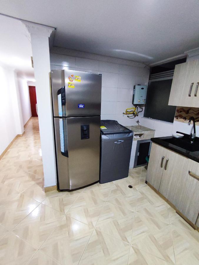 Apartamento En Laureles En La Ubicacion Ideal *