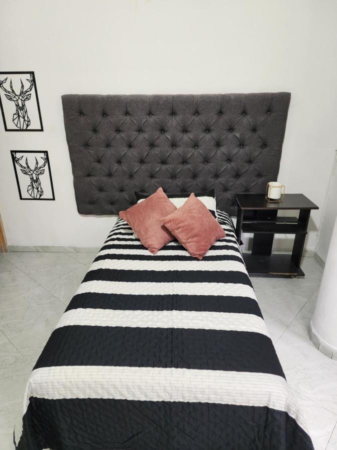 Casa La Oculta Habitación en casa particular Medellín