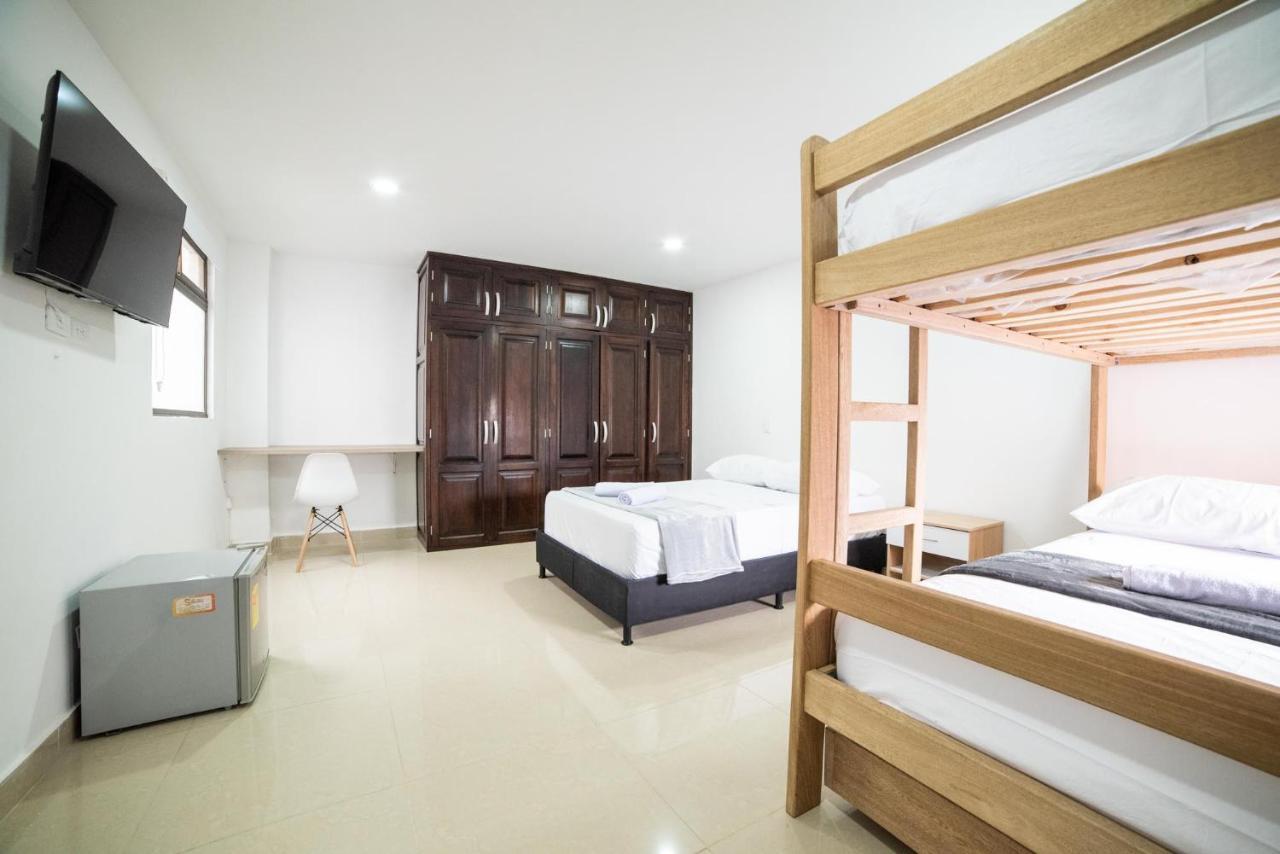 Habitación en casa particular Tu Refugio Acogedor En El Corazon De Medellin Hab Privada A