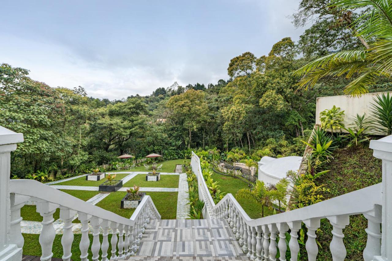 The Icon Resort *