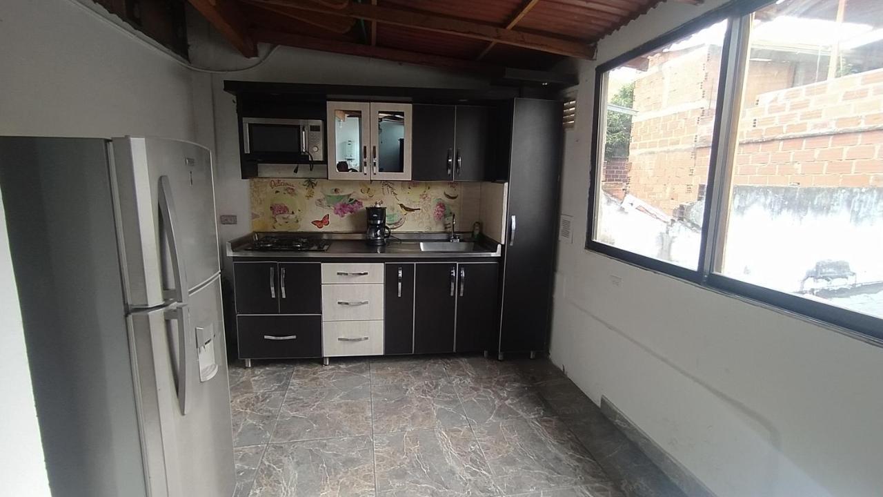 Сasa de vacaciones Casa Familiar En Santa Monica Medellín