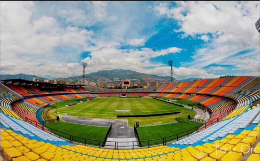 Laureles Estadio 203 Balcon Medellin