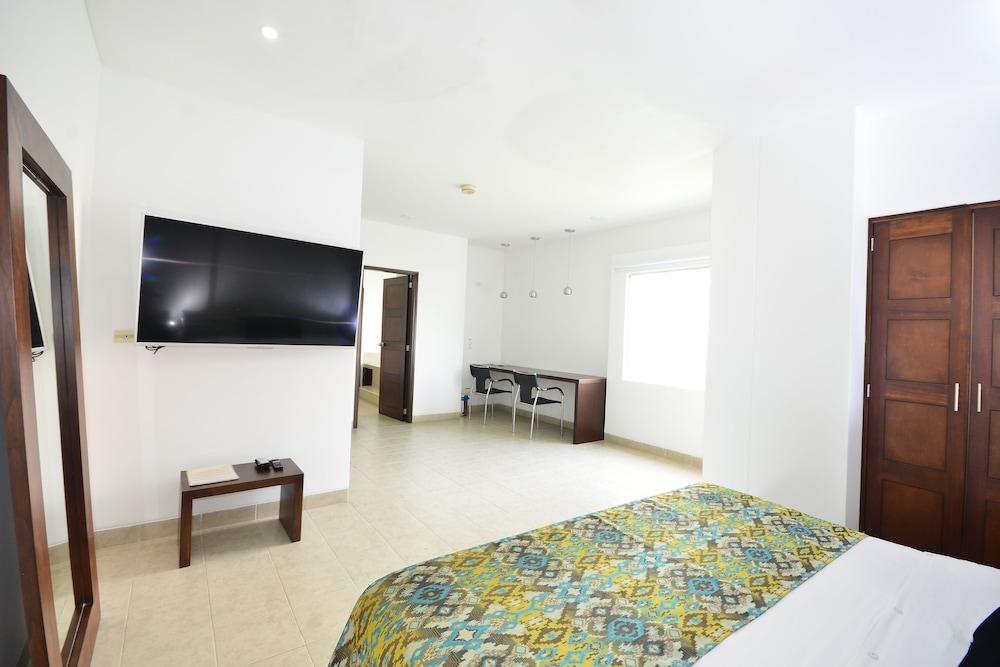 Mediterraneo 3* Medellín