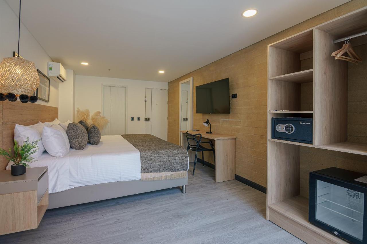 First Class Hotel 4*