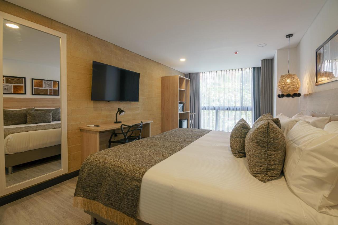 First Class 4* Medellín