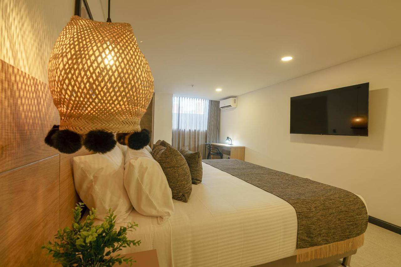 Hotel First Class