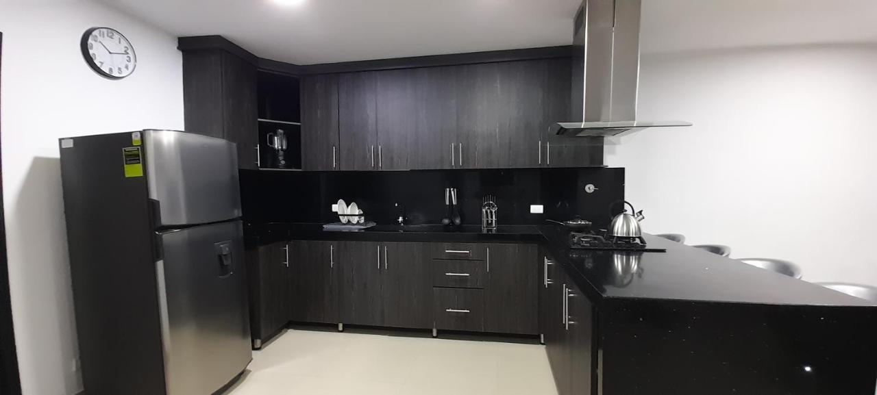 Habitacion 303 Con Bano Privado Cerca A Laureles
