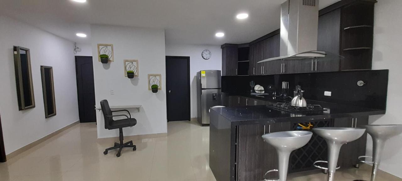 Habitacion 303 Con Bano Privado Cerca A Laureles Habitación en casa particular *