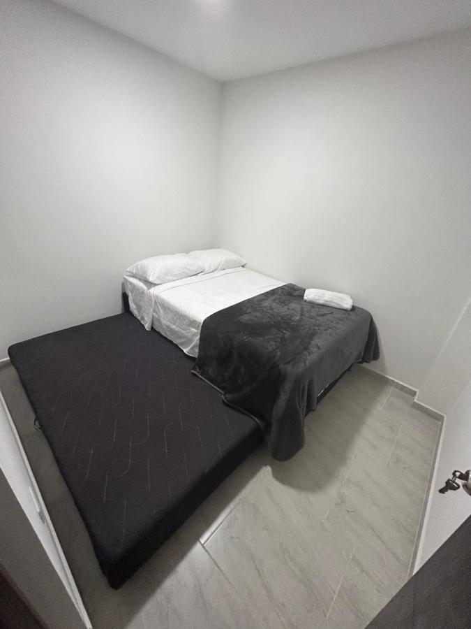 Medellin, Elegante Y Apartment