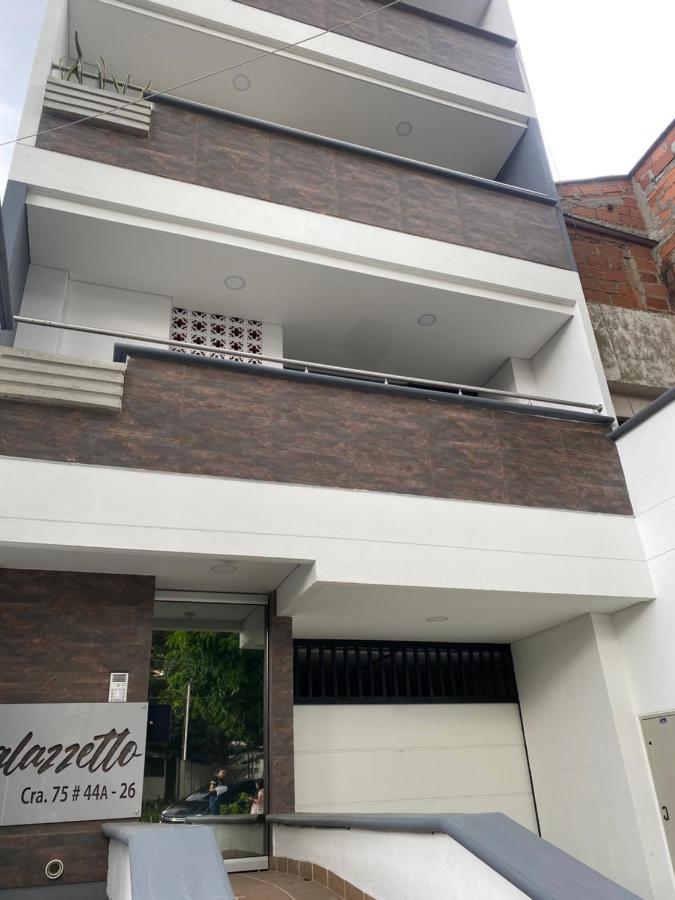 Plazetto Laurles Bonito De 3 Alcobas Parquedero Apartamento