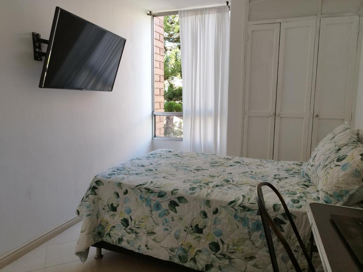 Apartment En La Floresta Medellin