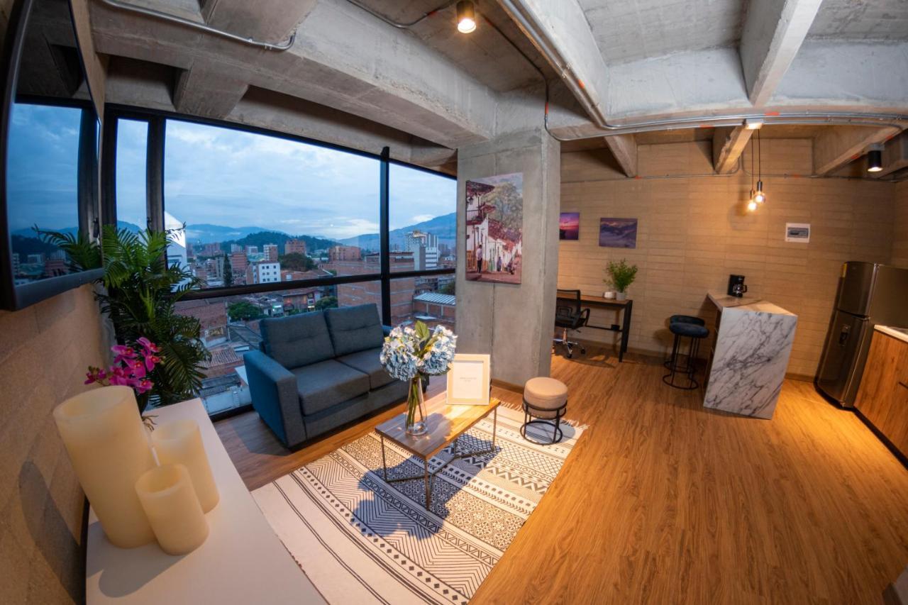 Loft 43 Apartahotel *