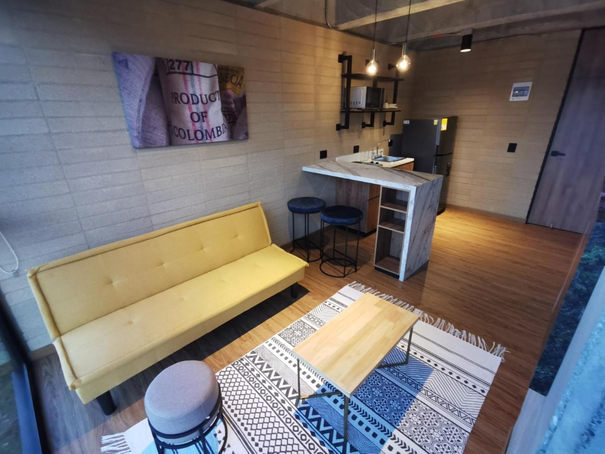 Loft 43 Apartahotel *