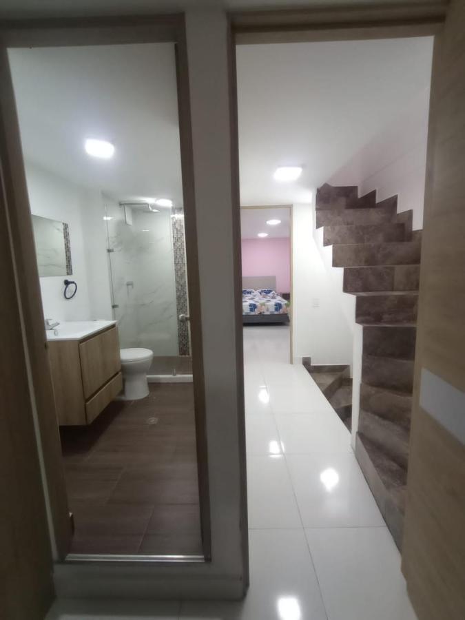 Hermosa Casa En Medellin. Cerca A Estacion Del Metro * Medellín
