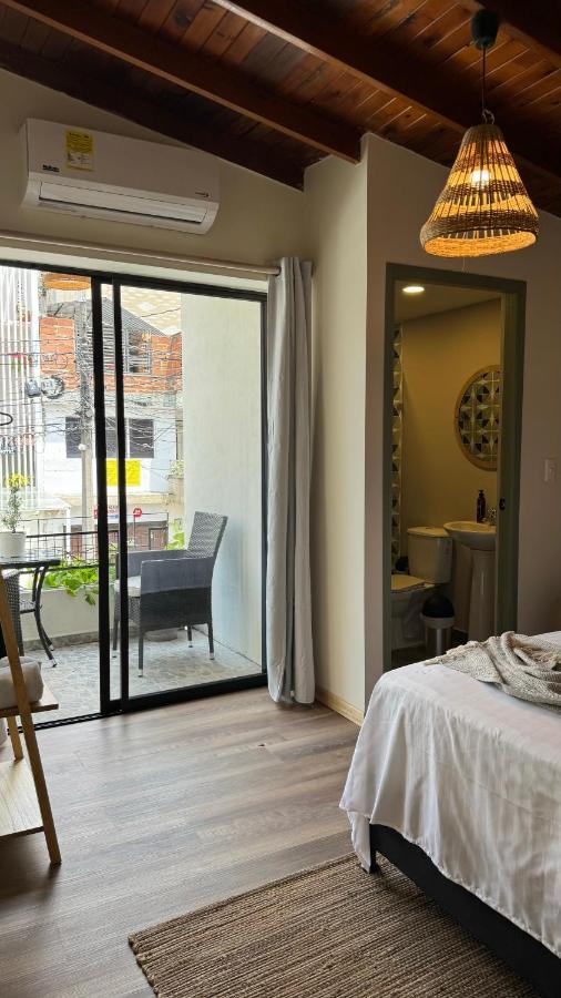 Luum Casa Manila Bed and breakfast