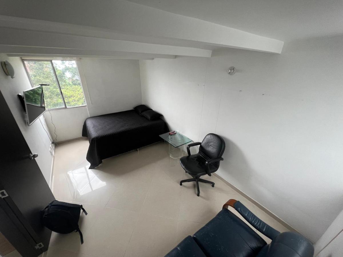 Parque Lleras Poblado Palmas Apartamento *