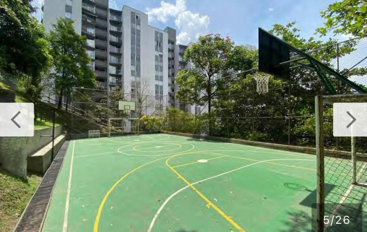 Parque Lleras Poblado Palmas *