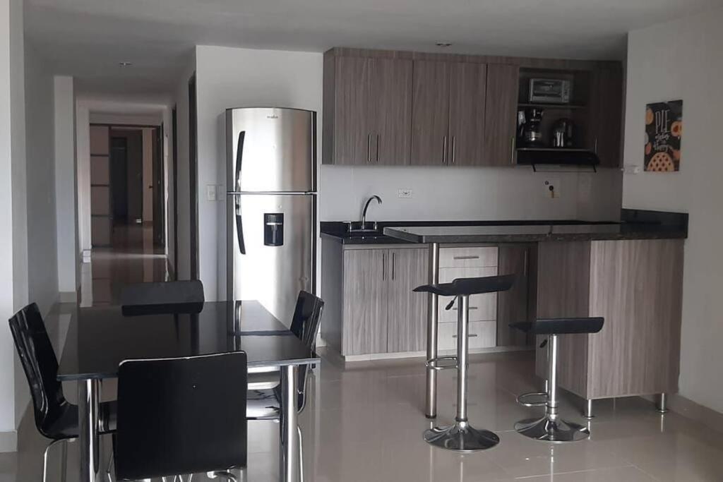 Amplio Apartamento Centrico Apartamento