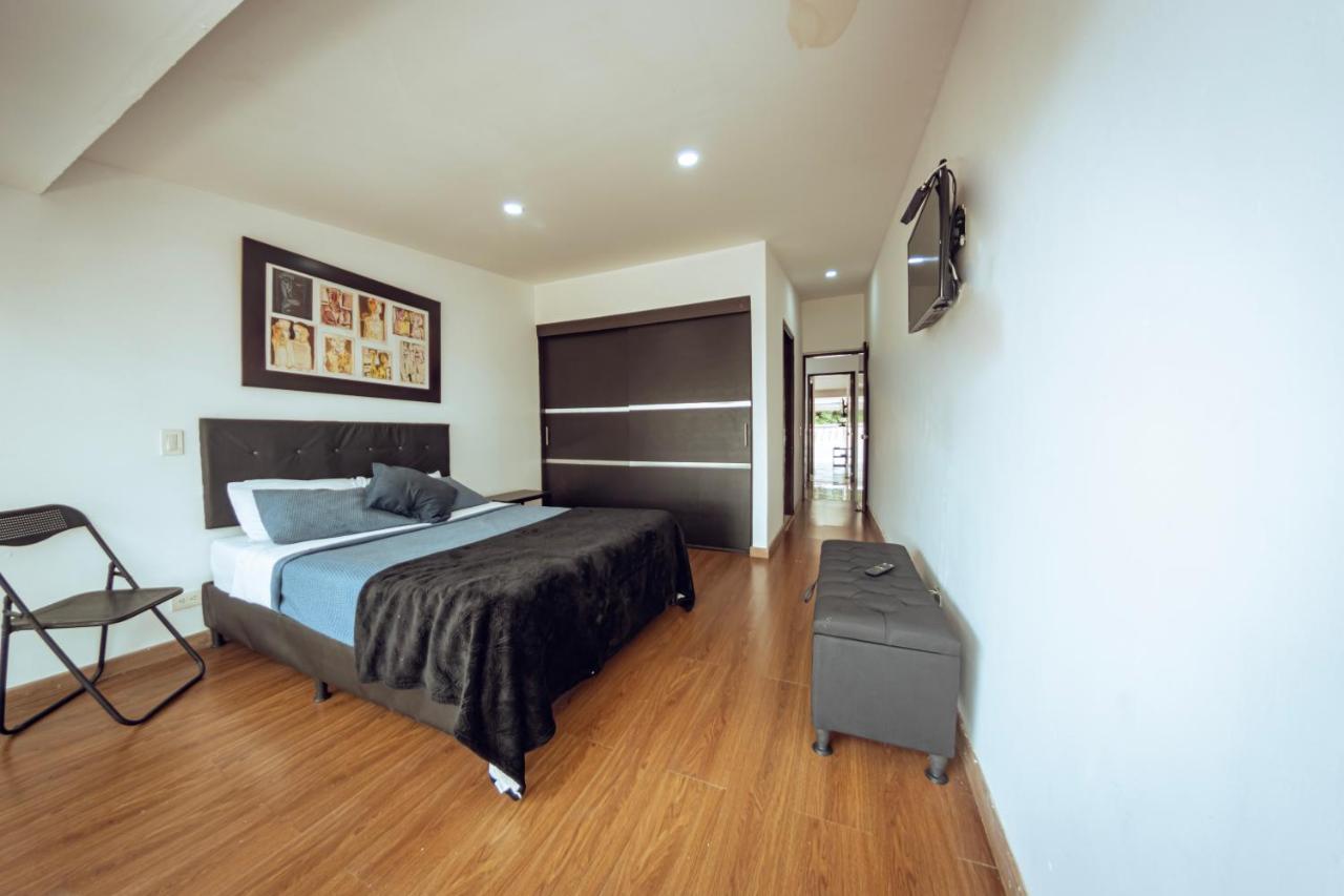 Casa De Lujo En El Poblado Villa Medellín